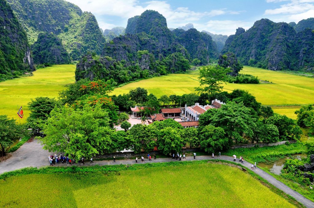 Ninh Binh 2 days 1 night Discovery